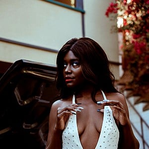 Victoria Antoinette (2)