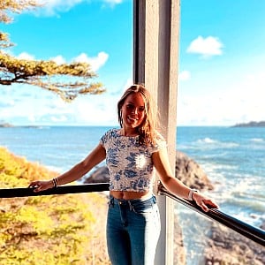Victoria Bach