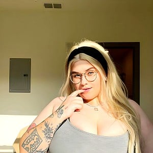 Victoria Jade