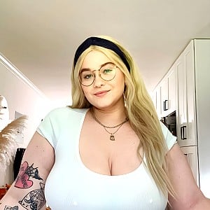 Victoria Jade