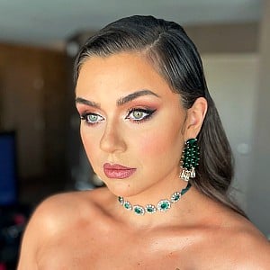 Victoria Konefal