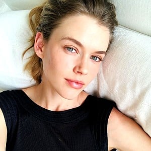 Victoria Lee