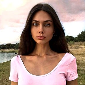Vika Bronova