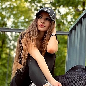 Vika Brownie