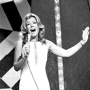 Vikki Carr