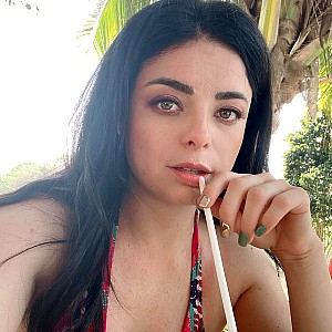 Violeta Isfel