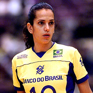 Virna Dias