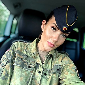 Vivi Croft