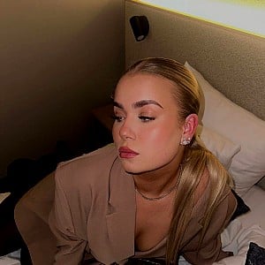 Vivi Wahlstrom
