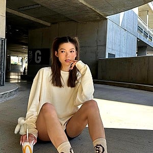 Vivian Cc