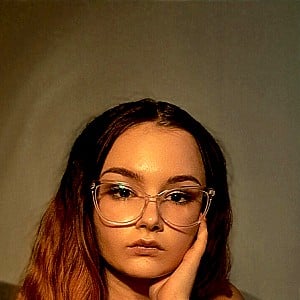 Vivien Doll