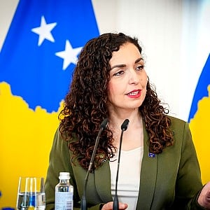 Vjosa Osmani