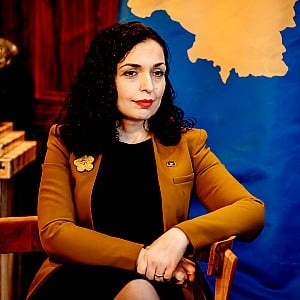 Vjosa Osmani