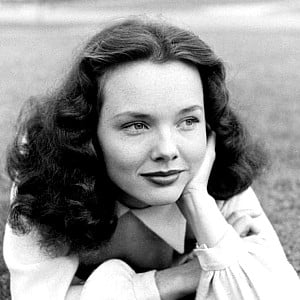 Wanda Hendrix