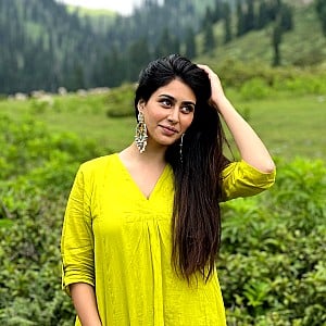 Warina Hussain