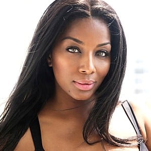 Wyinnetka Aaron