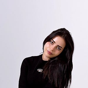 Xehli G