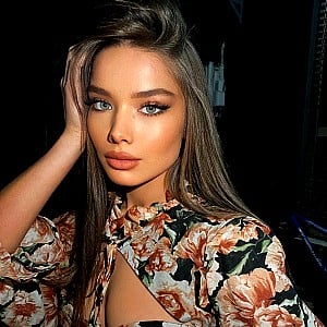 Xhenisa Keci