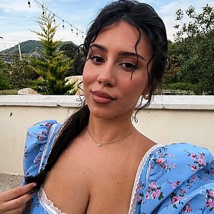 Xhoia Dinaj