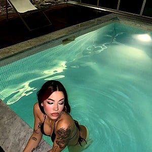 Xina Mora