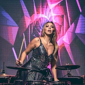 Xrisa Kiratzi