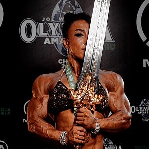 Yan Hong