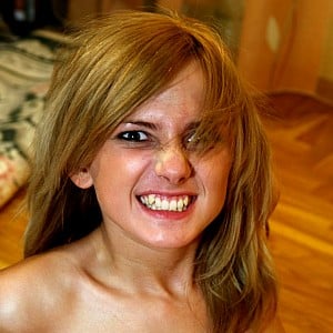 Yana (Femjoy)