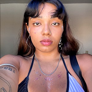 Yanne Hellenn