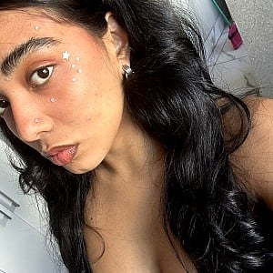 Yanne Hellenn