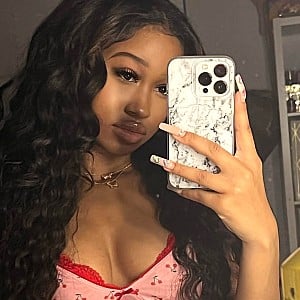 Yanni Monett