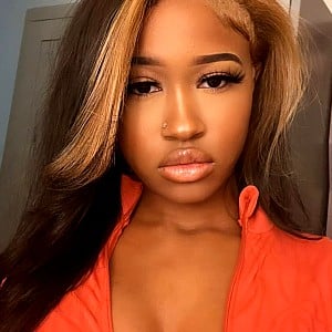 Yanni Monett