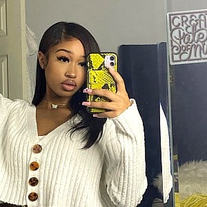 Yanni Monett