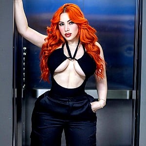 Yara Medina