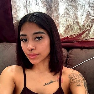 Yaresita Small