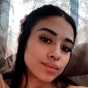 Yaresita Small