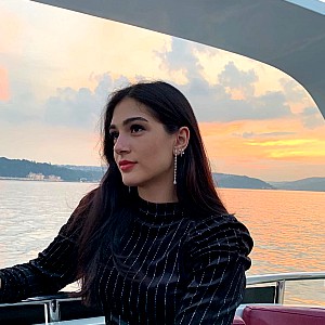 Yasemin Guveli