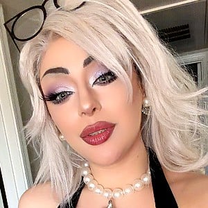 Yasha (Onlyfans)