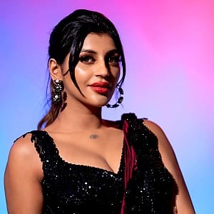 Yashika Anand