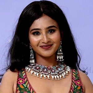 Yashna Muthuluri