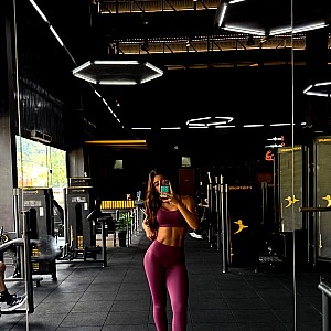 Yasmim Mello
