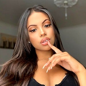Yasmin Adelina