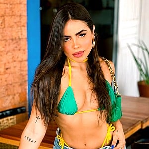 Yasmin Cambui