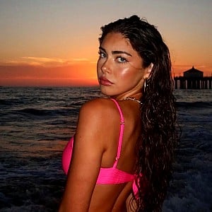 Yasmin Fayzano