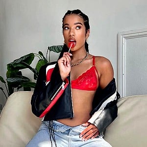 Yasmin Lauryn