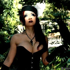 Yaya Han