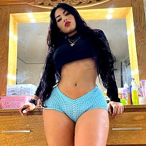Yenni Lachinita