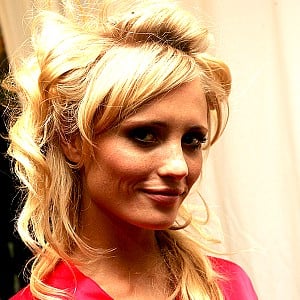 Yfke Sturm