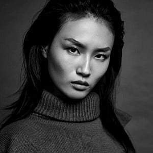 Yihan Zhang