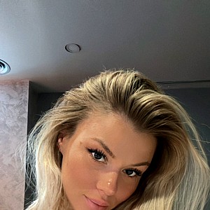Yoana Dokovska