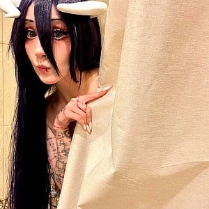 YourCuteWaifu